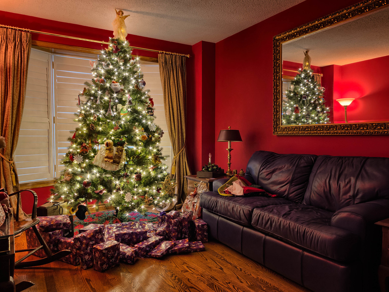 Un salon décoré pour noël