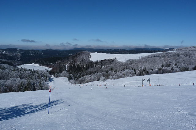 Une piste de ski